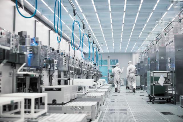 英特爾工廠 人類(lèi)科技巔峰的科幻之境